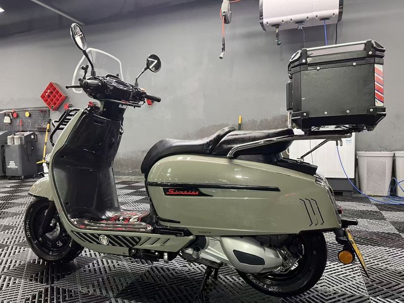 二手维多利亚Sixties 250Si