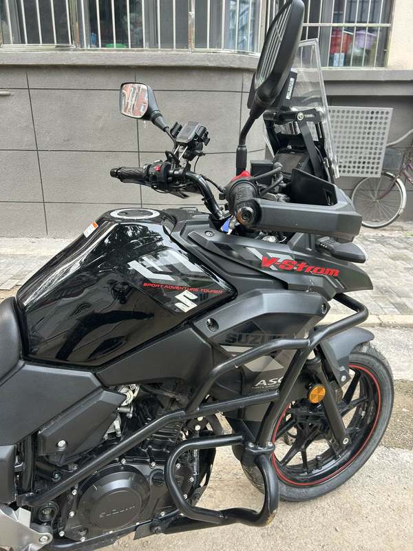 二手豪爵铃木DL250