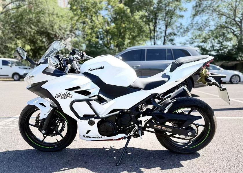 二手川崎Ninja 400