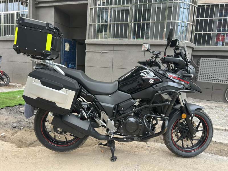 二手豪爵铃木DL250