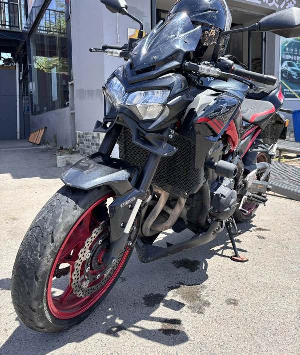 二手川崎Z900
