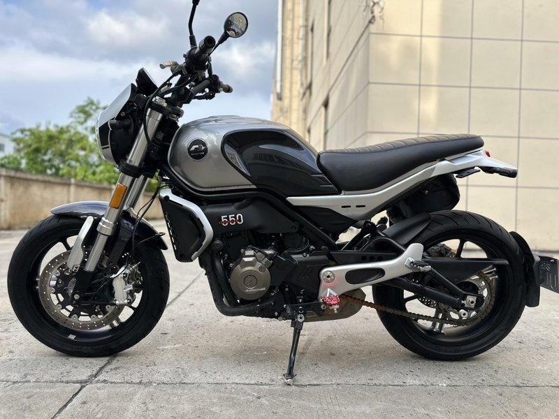 二手QJMOTOR逸550