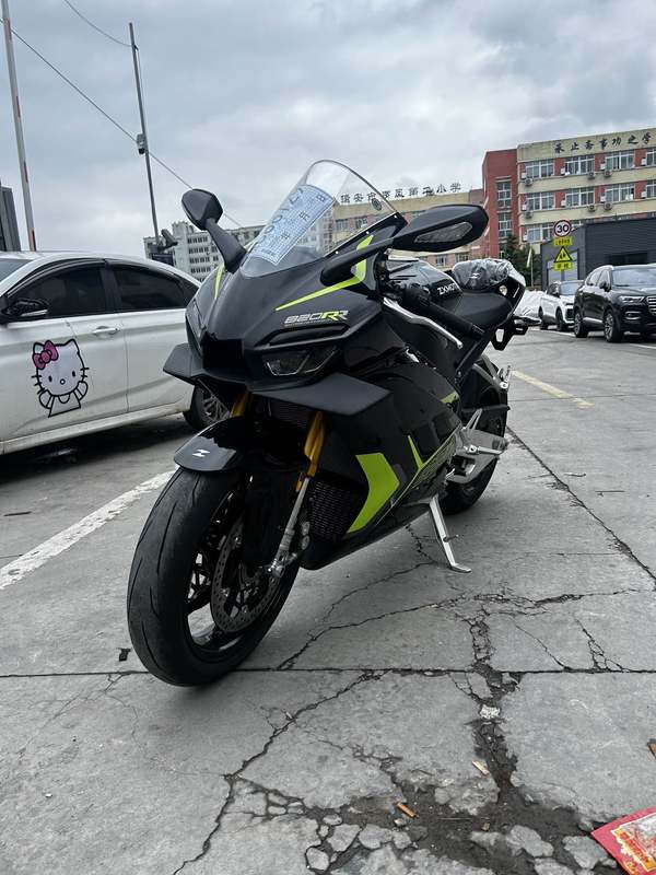 二手张雪机车820RR