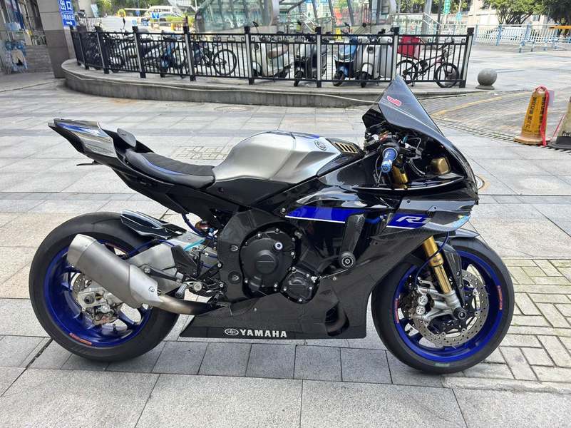 二手雅马哈YZF-R1
