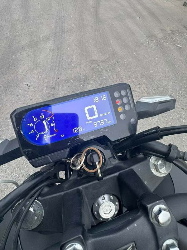 二手本田CB400F