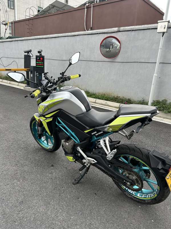 二手春风250NK