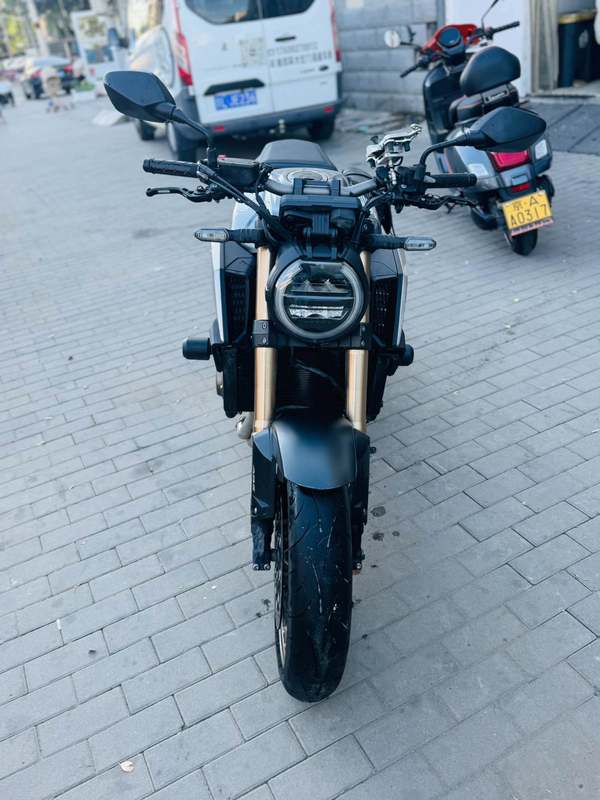 二手本田CB650R 