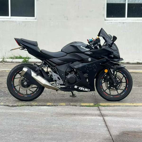二手豪爵铃木GSX250R