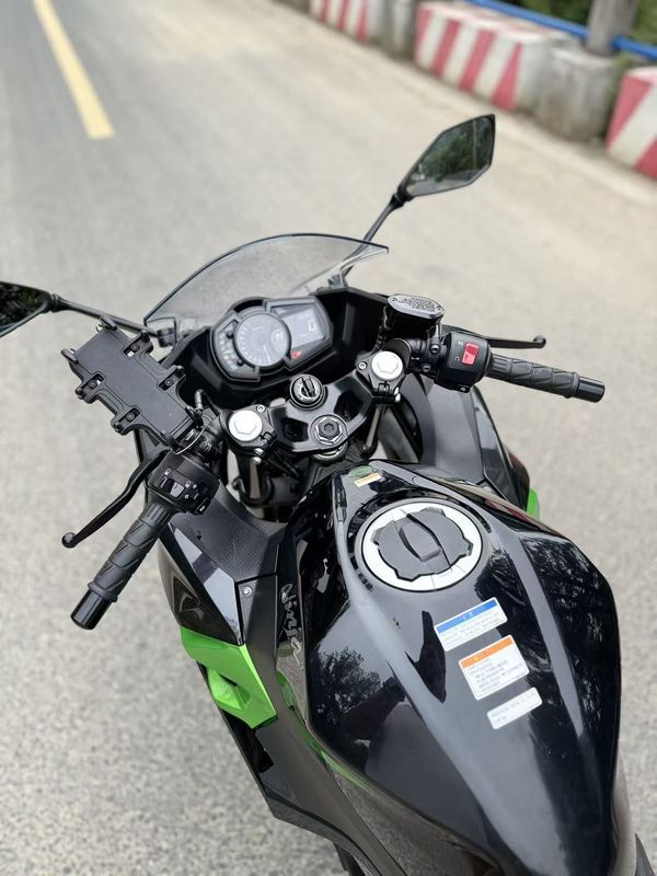 二手川崎Ninja 400