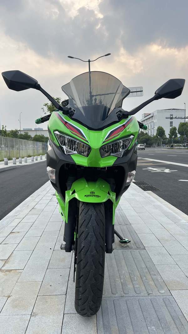 二手川崎Ninja 400