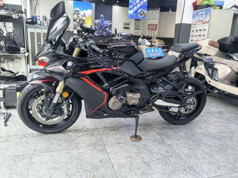 二手QJMOTOR赛600