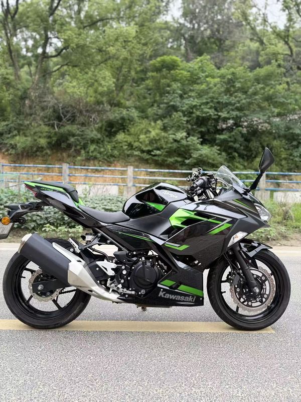 二手川崎Ninja 400