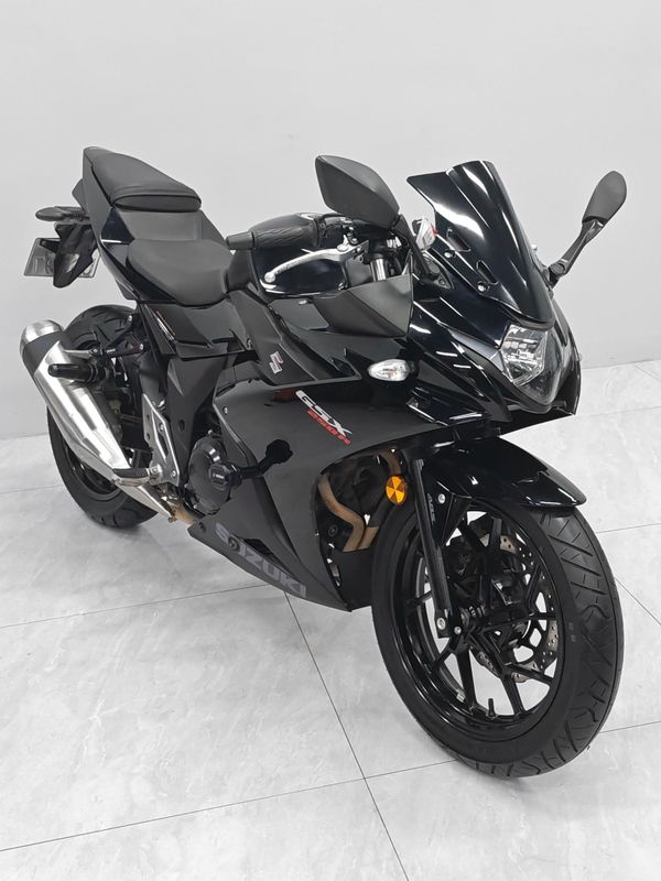 二手豪爵铃木GSX250R