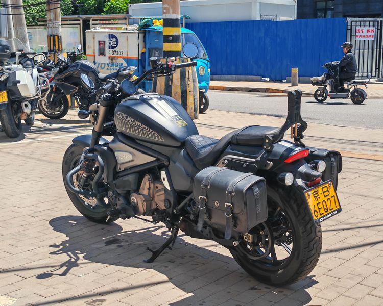 二手QJMOTOR闪700