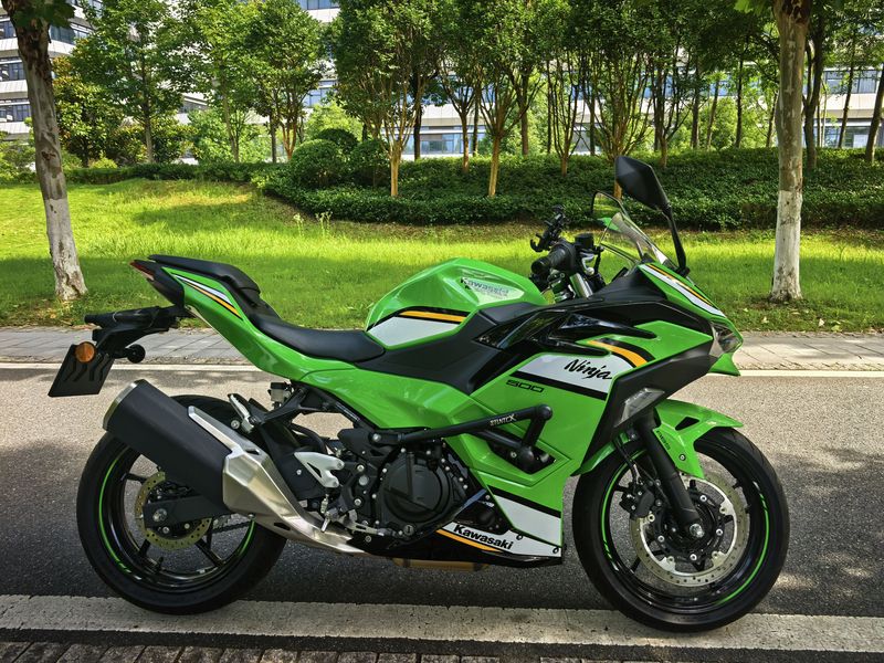 二手川崎Ninja 500