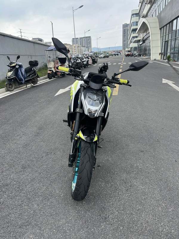 二手春风250NK