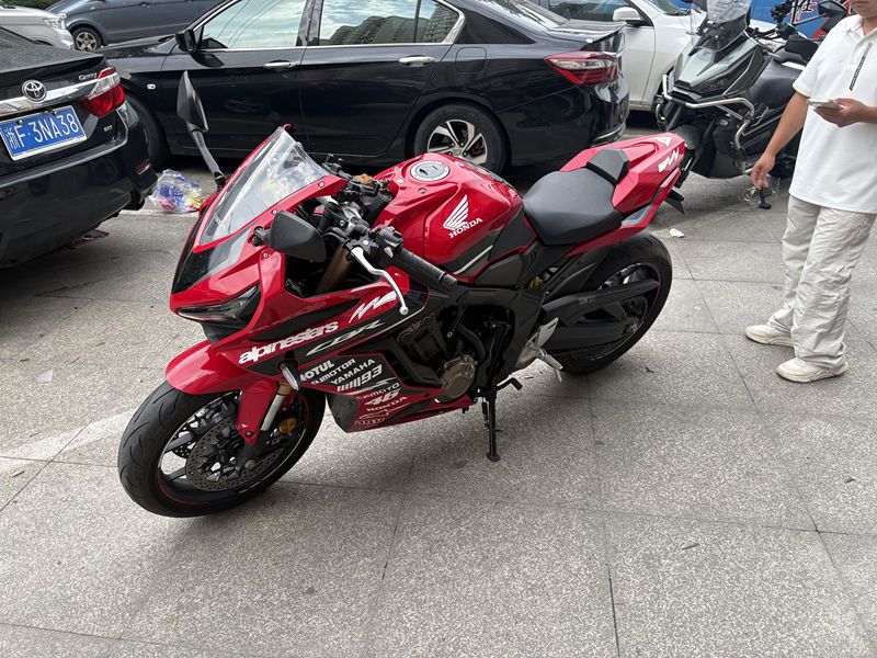 二手本田CBR650R