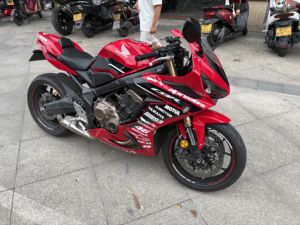 二手本田CBR650R