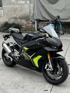 二手张雪机车820RR