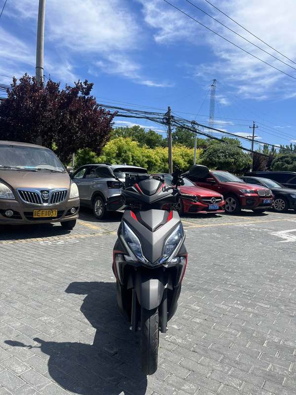 二手新大洲本田裂行 RX125Fi
