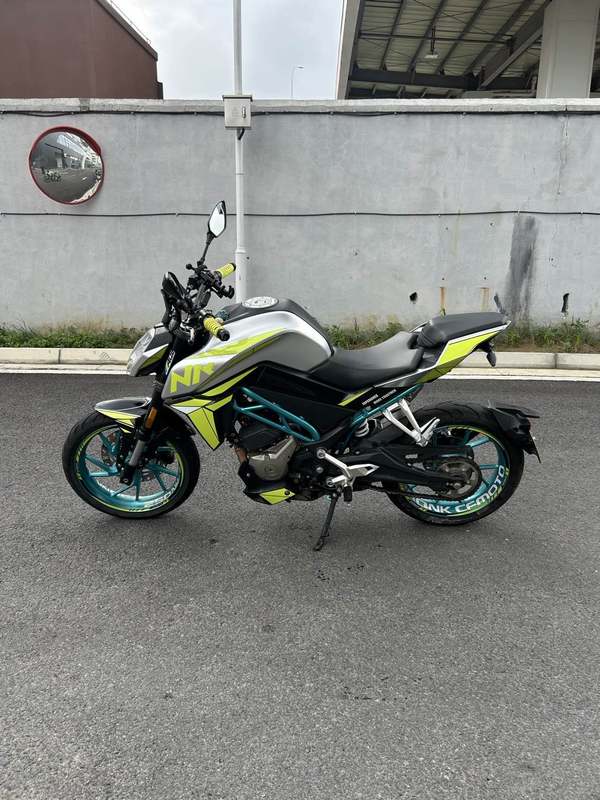 二手春风250NK
