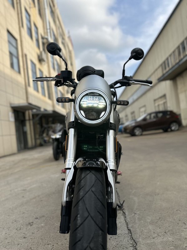 二手QJMOTOR逸550