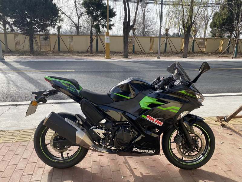 二手川崎Ninja 400