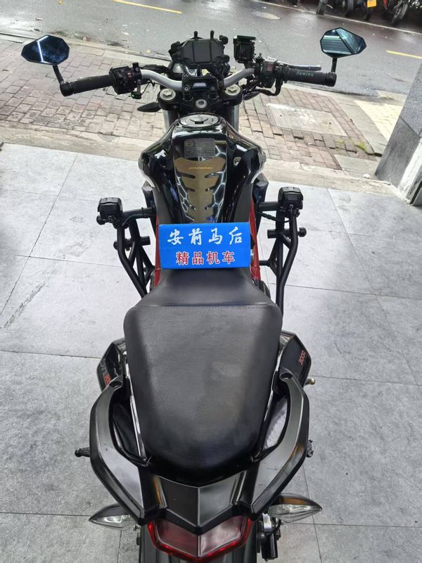 二手贝纳利蓝宝龙 BN302S