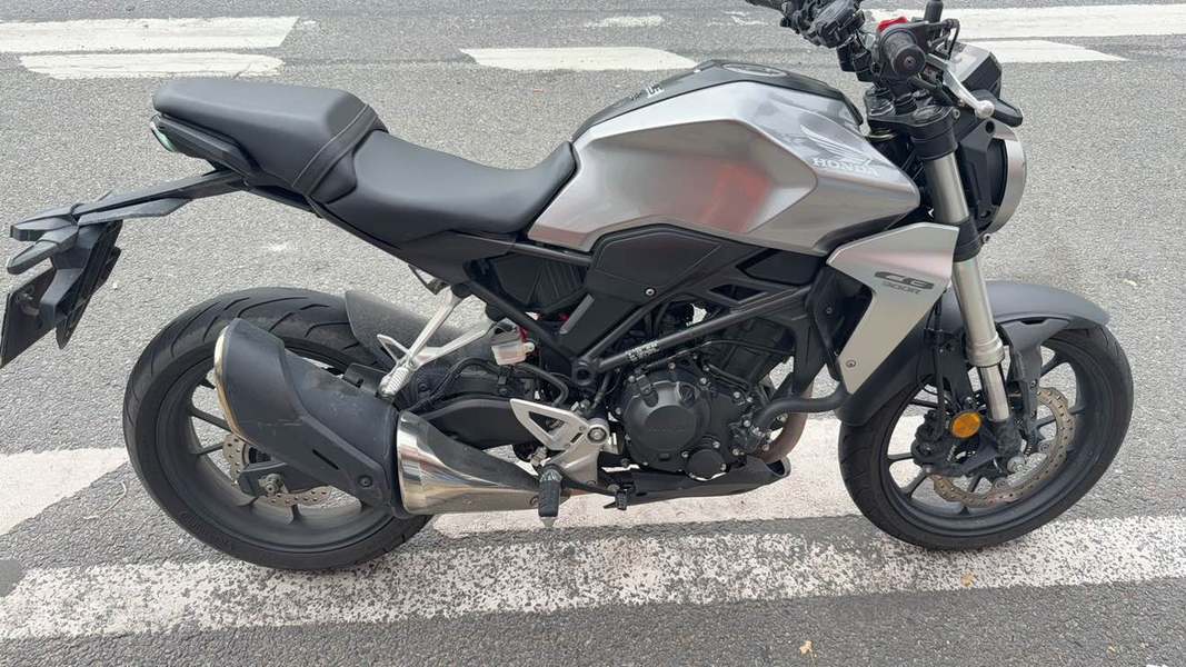 二手本田CB300R
