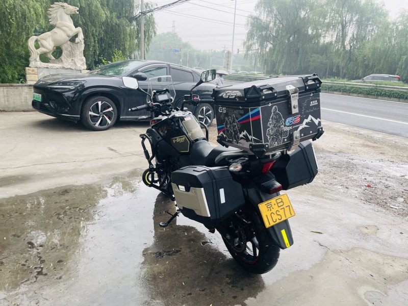 二手豪爵铃木DL250