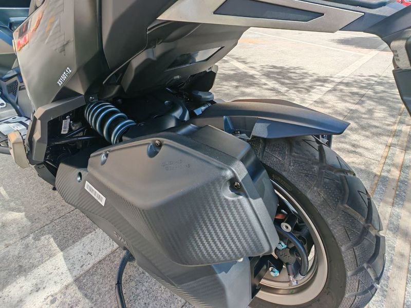 二手三阳哈士奇 Husky ADV150