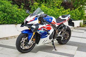 二手本田CBR 1000 RR-R