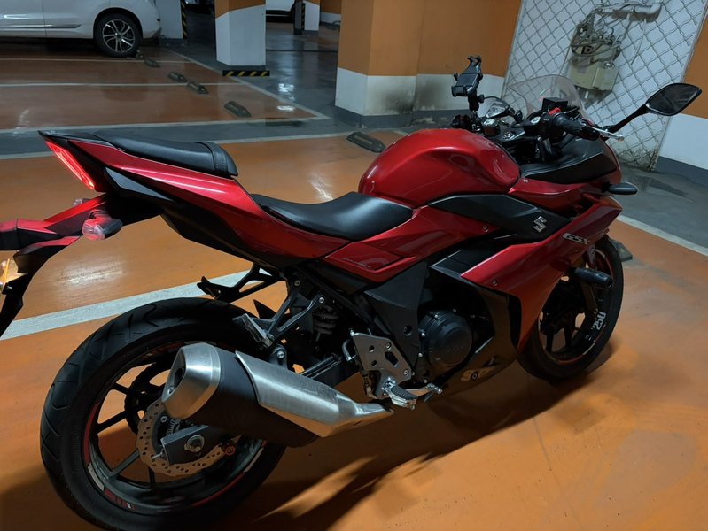 二手豪爵铃木GSX250R
