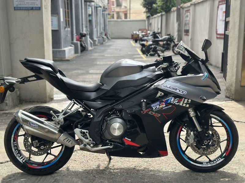二手贝纳利龙卷风 Tornado 302R