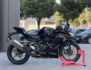 二手川崎ZX-4R