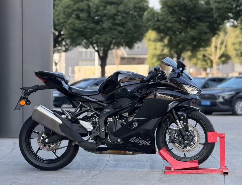 二手川崎ZX-4R