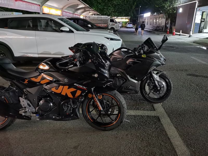 二手豪爵铃木GSX250R