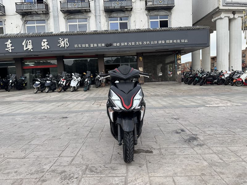 二手新大洲本田裂行 RX125Fi