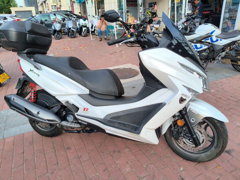 二手光阳赛艇 250