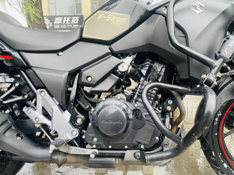 二手豪爵铃木DL250