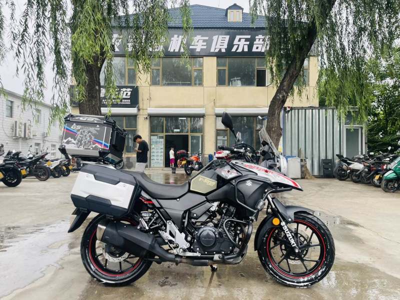 二手豪爵铃木DL250