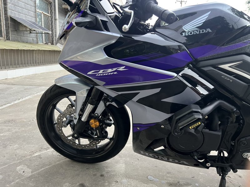 二手本田CBR400R