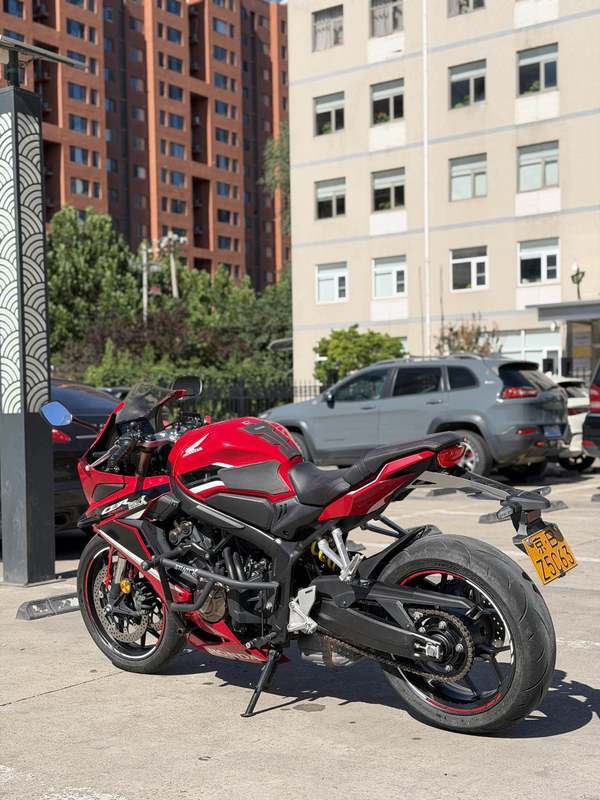 二手本田CBR650R