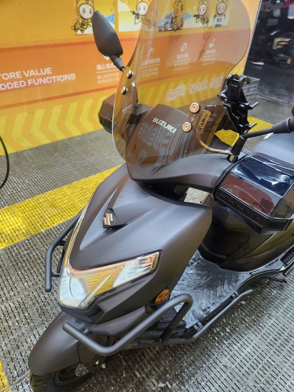 二手济南铃木优驿 UE125T