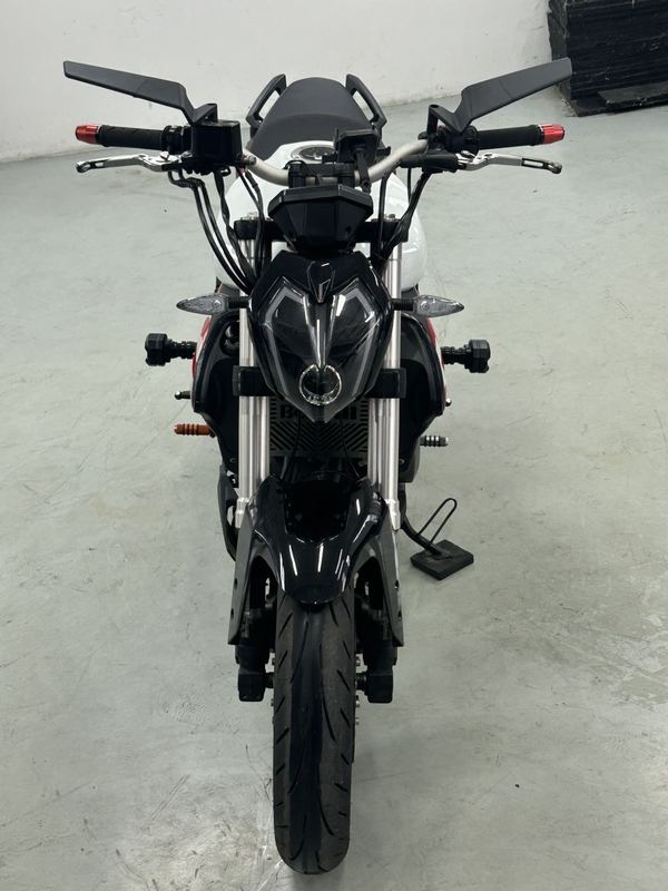 二手贝纳利蓝宝龙 BN302S