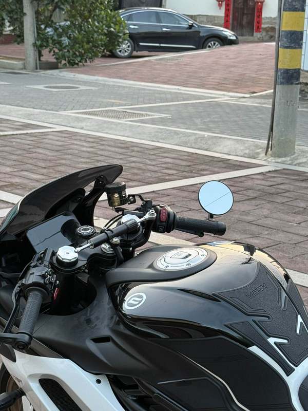 二手春风500SR VOOM