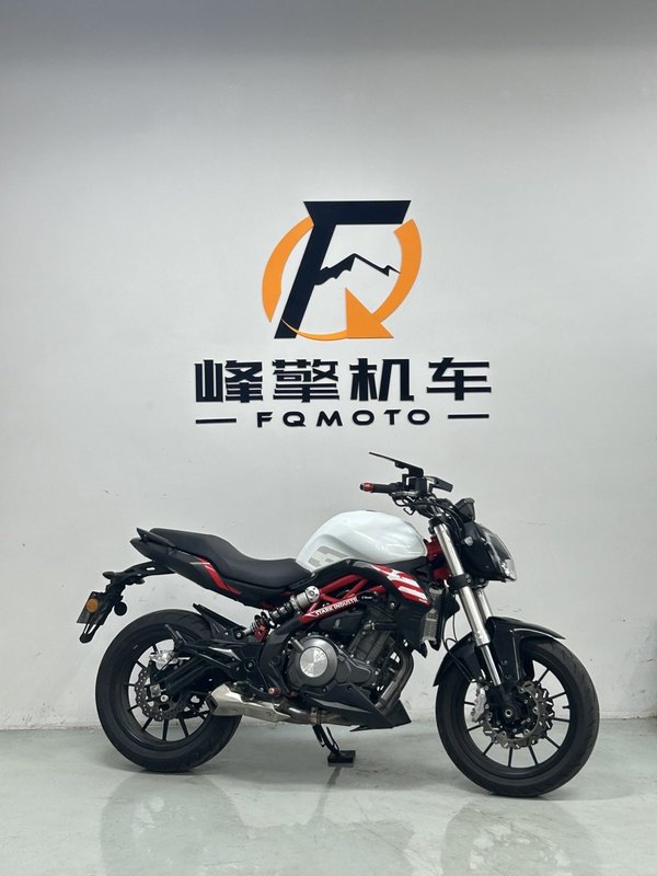 二手贝纳利蓝宝龙 BN302S