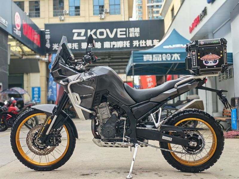 二手凯越800X