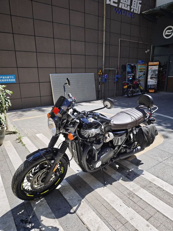 二手凯旋Bonneville T120