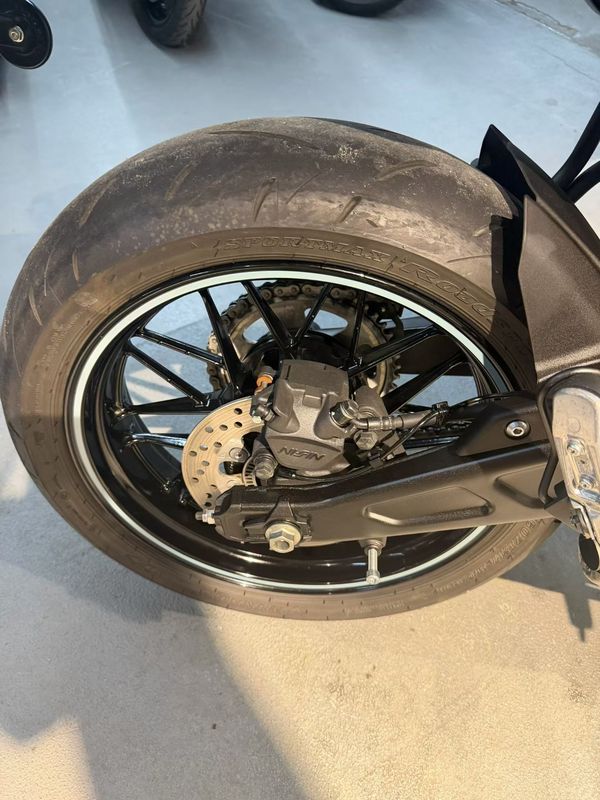 二手川崎Z650RS